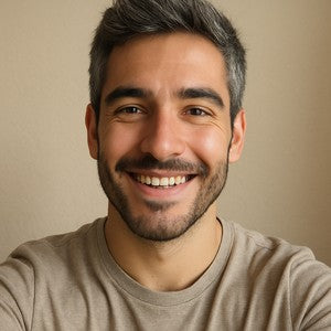 Enrique L.